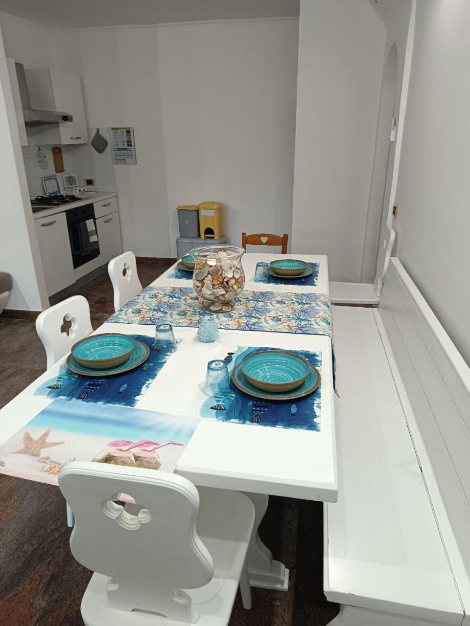 Regina Sul Mare Villa Terracina Buitenkant foto