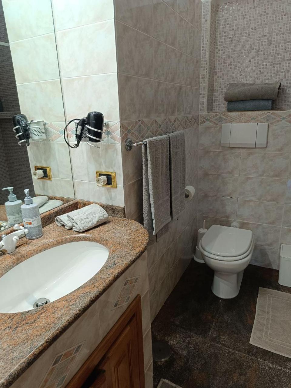 Regina Sul Mare Villa Terracina Buitenkant foto